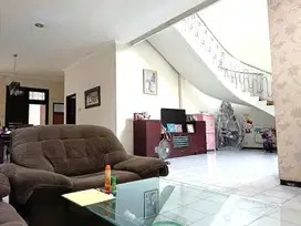 Jalan raya saronojiwo furnished dkt jemursari