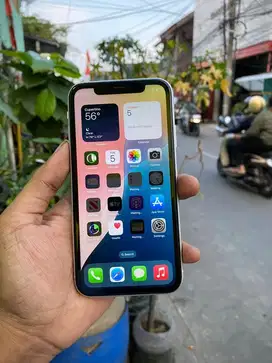 Iphone 11 64 gb inter