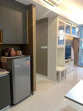 disewakan 3 bedroom full furnish taman anggrek residence