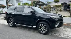 Fortuner VRZ 2017 km low 24rb asli