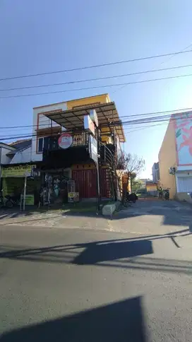 f009 Ruko 2 lantai di boulevard Villa Bukit Tidar Malang