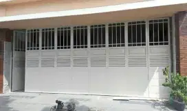 Pintu lipat pengaman garasi dan ruko