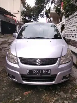 Suzuki SX4 2009 Bensin
