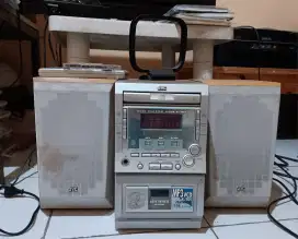 Tape Radio JVC UX-M6V