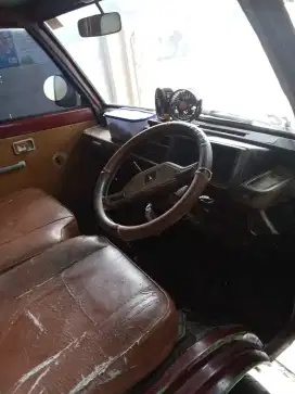Jualobil bekas Daiyatsu Hijit 1000