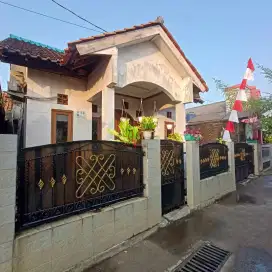 Dijual rumah second 130m²(620jt)akses mobil Pekapuran Cimanggis Depok