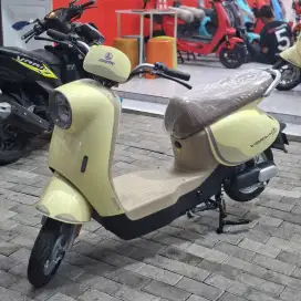 SEPEDA LISTRIK TERBARU EXOTIC VARILUX PRO 5JUTAAN BISA KREDIT TANPA DP