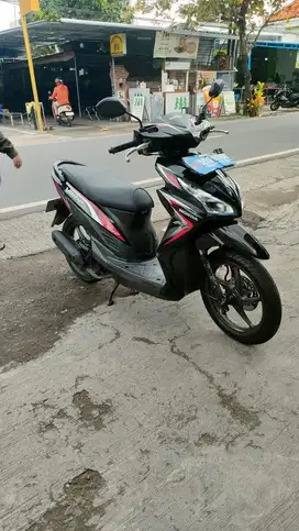 Vario fi 2014 hitam deva motor