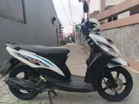 Yamaha Mio j 2014 pajak hidup halus mulus terawat