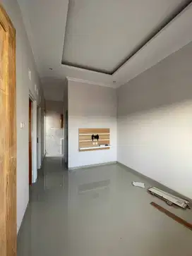 Disewakan Rumah Baru dibelakang Kid Funs Jl.Wonosari KM.10