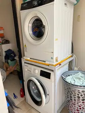 Mesin Cuci + Dryer
