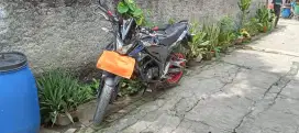 CB 150 R / 2013