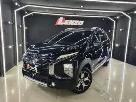 Body100%OriCat Pajak2026 Xpander Cross matic at 2021 Hitam Lenzo mobil