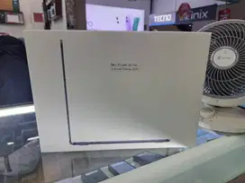 Macbook Air M2 16/256GB SSD Midnight New Garansi IBOX