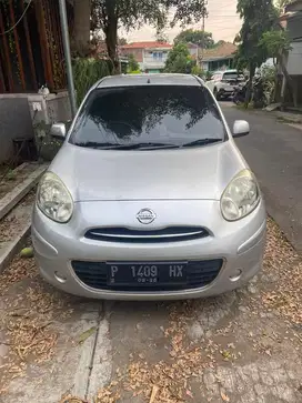 Jual santai nissan march second, good condition