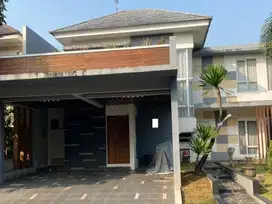 Dijual Rumah Luas di Kota Wisata Cluster Ontario Dekat Mall J-21074