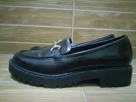 Preloved Sepatu Buccheri Loafers