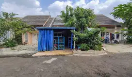 Rumah Terawat 1 Lt 8 Menit ke Terminal Cibinong Hadap Utara J-23528