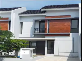 Rumah Minimalis Modern di Green Ara Residence Cluster Grenara J-19133