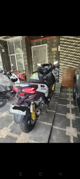 X Max connected 2024