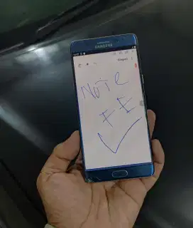 samsung note fe 4/64 layar lengkung siap pakai (budayakan membaca)