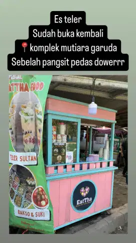 Gerobak kayu jualan (booth)