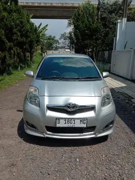 Toyota Yaris 2012 Bensin