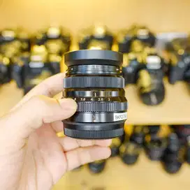 Lensa Fujifilm XF 35mm F2 Box Fullset Mulus