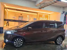 Toyota Sienta V Matic Pajak Hidup