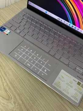 Asus Zenbook UX425EA intel i7 gen 6 ram 16/512