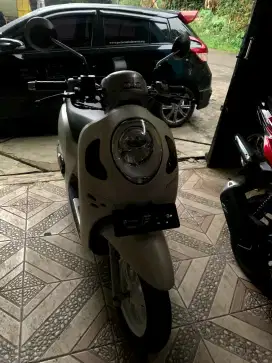 Scoopy 2021 Prestige Keyles
