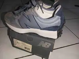 sepatu new balance 327 dan 3second