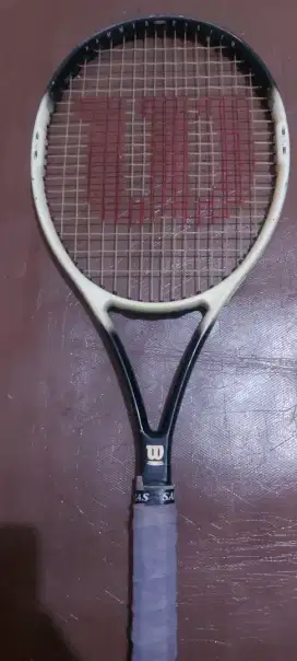 Raket tenis wilson
