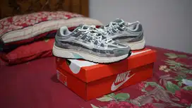 BNIB Sepatu Nike P-6000 Flat Pewter Light Iron Ore Authentic Uk. 43