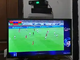 TV LED SHARP AQUOS 24 INCH