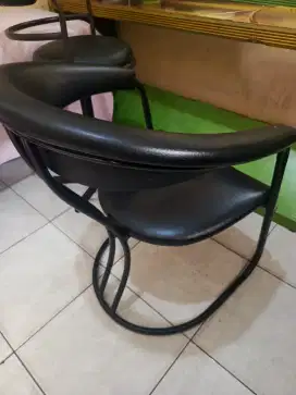Bangku Salon Letter S / Kursi Salon / Kursi Ruang Tunggu