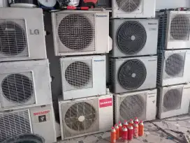 Jasa cleaning atau servis AC