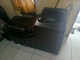 Kursi Keramas Salon