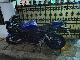 Yamaha R15 tahun 2022 Mulus terawat