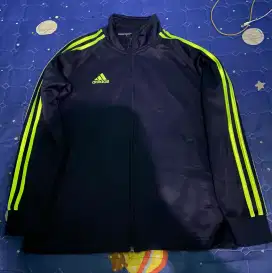 Tracktop Adidas Taekwondo size M (62 X 50)