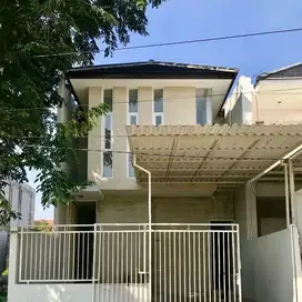 Dijual rumah baru rungkut asri