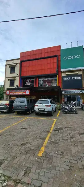 Jual Ruko Sangat Strstegis Di Warung Jambu.