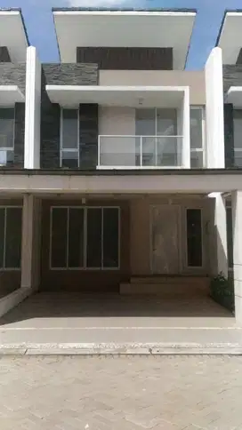 Disewakan Rumah Green Puri Jakarta Barat, Rumah 2 Lantai