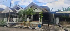Rumah Taman Majapahit 4 KT 2 KM