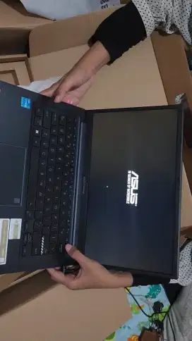 Asus Vivobook 14 A1404VA-VIPS351