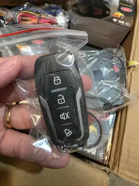 Alarm mobil universal merk napoly