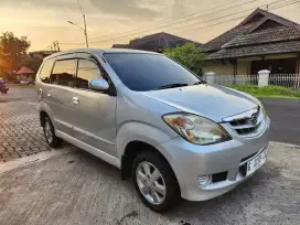 Xenia Li Deluxe 2010 Terawat