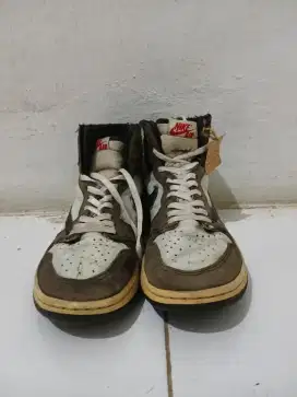 AJ1 mocha traviscot