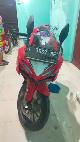 CBR150R 2021 (JUAL CEPAT - SURABAYA - 18 JT NEGO SAMPAI DEAL)