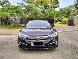 Civic es sedan 2020